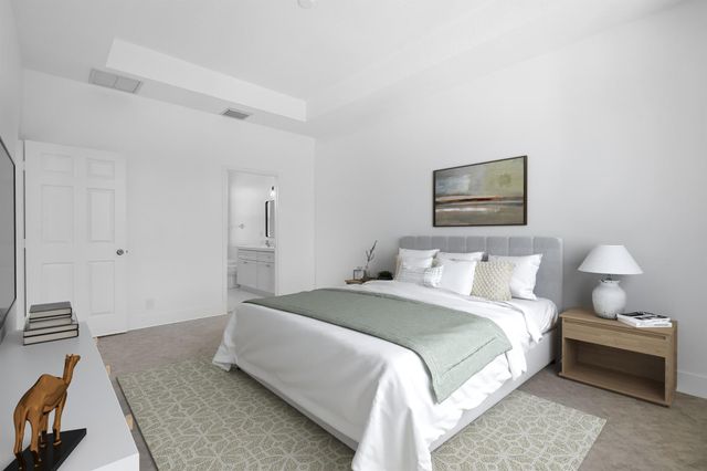 565 SW Feldman Avenue, Port St Lucie, FL 34953