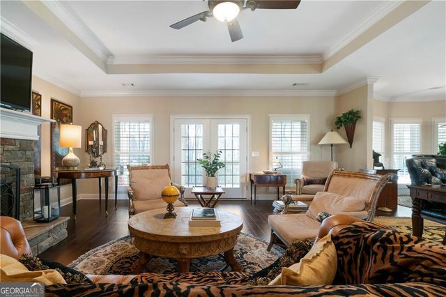 140 Robert Drive, Ellijay, GA 30536