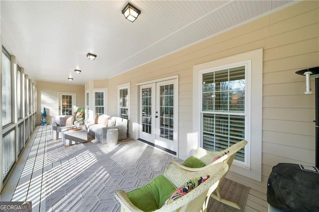 140 Robert Drive, Ellijay, GA 30536