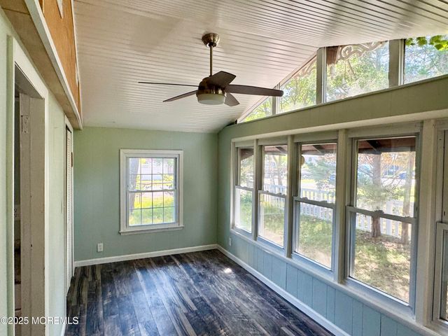 22 Maple Street, Waretown, NJ 08758