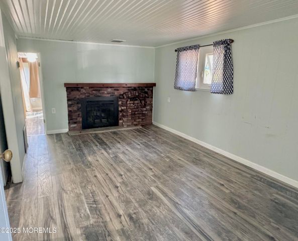 22 Maple Street, Waretown, NJ 08758