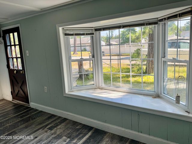 22 Maple Street, Waretown, NJ 08758