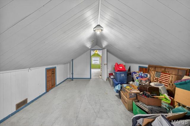 31 Fahey Place, Belleville, IL 62220