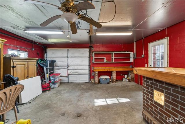 31 Fahey Place, Belleville, IL 62220