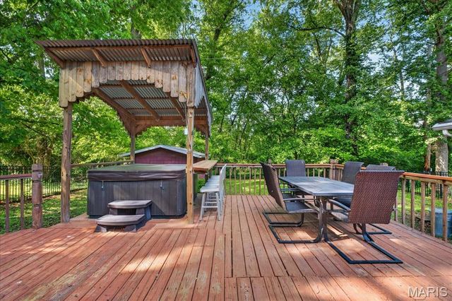 31 Fahey Place, Belleville, IL 62220
