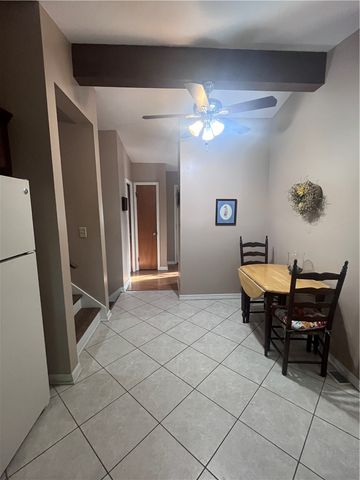 900 Ingersol Drive, Kettering, OH 45429