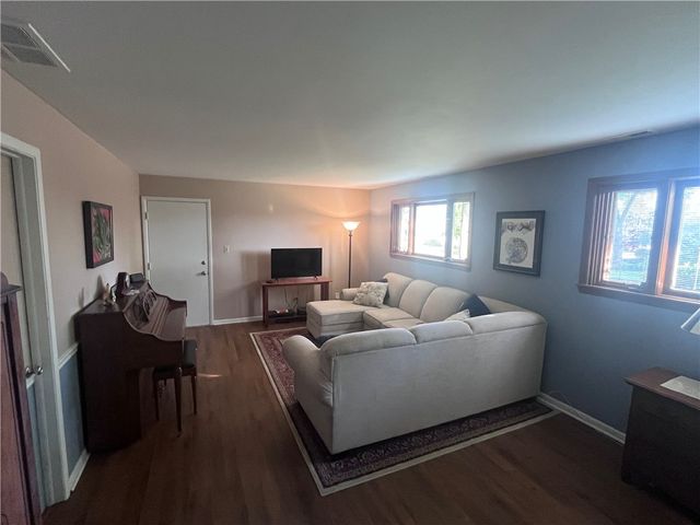 900 Ingersol Drive, Kettering, OH 45429