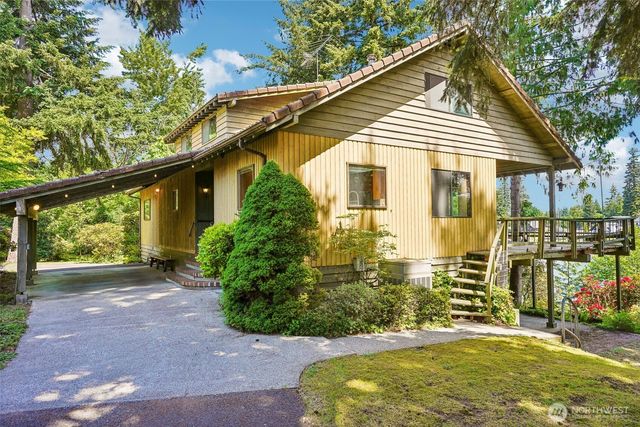 21417 Snag Island Drive E, Lake Tapps, WA 98391