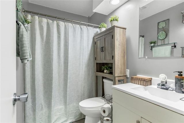 1019 N JAN MAR Street, Olathe, KS 66061