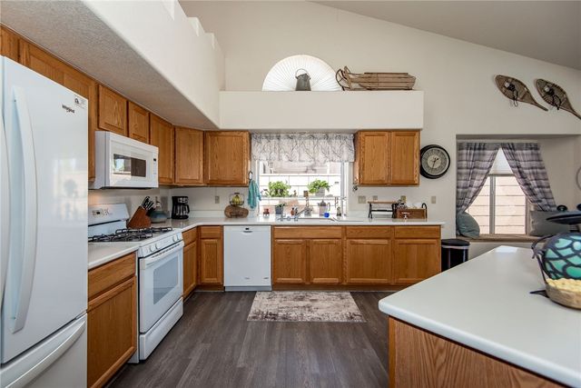 5832 S Wishing Well Drive, Fort Mohave, AZ 86426