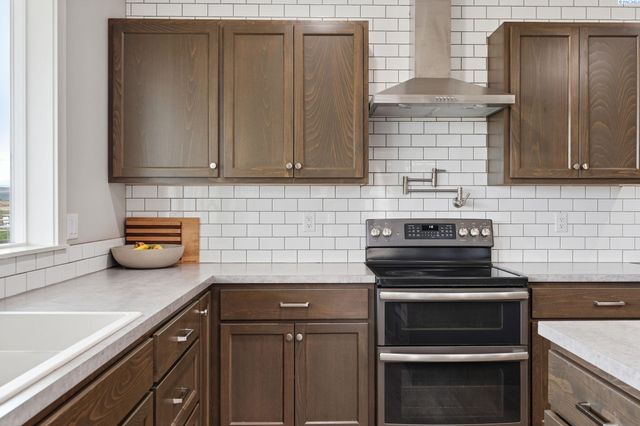 59426 E. 95th Prse, Benton City, WA 99320