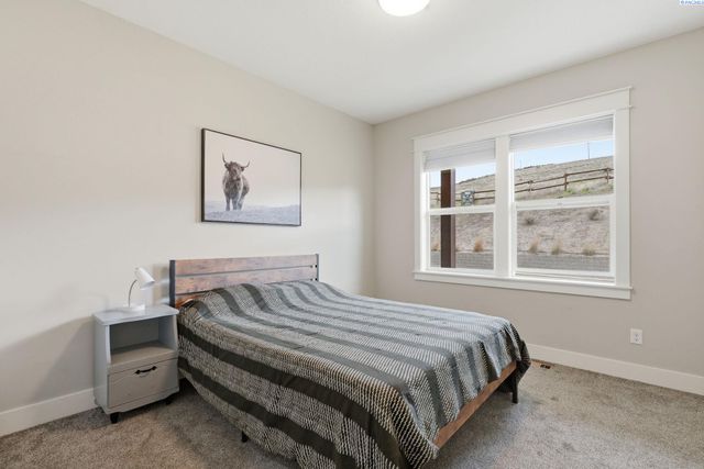 59426 E. 95th Prse, Benton City, WA 99320