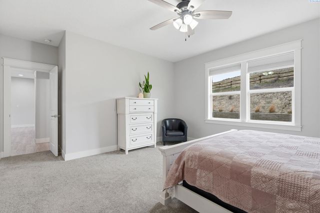 59426 E. 95th Prse, Benton City, WA 99320