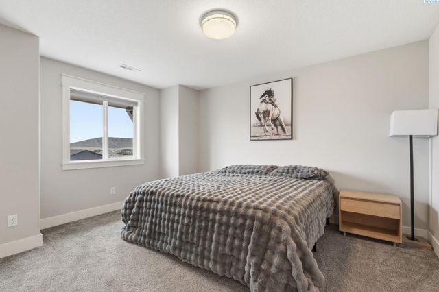 59426 E. 95th Prse, Benton City, WA 99320