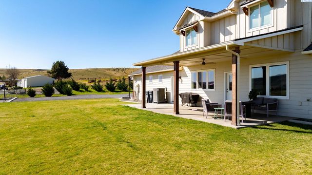 59426 E. 95th Prse, Benton City, WA 99320
