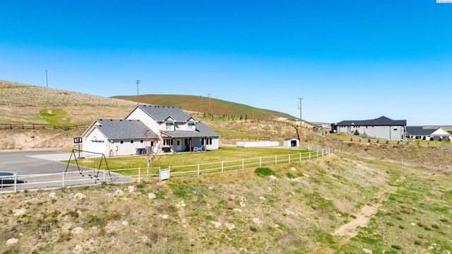 59426 E. 95th Prse, Benton City, WA 99320