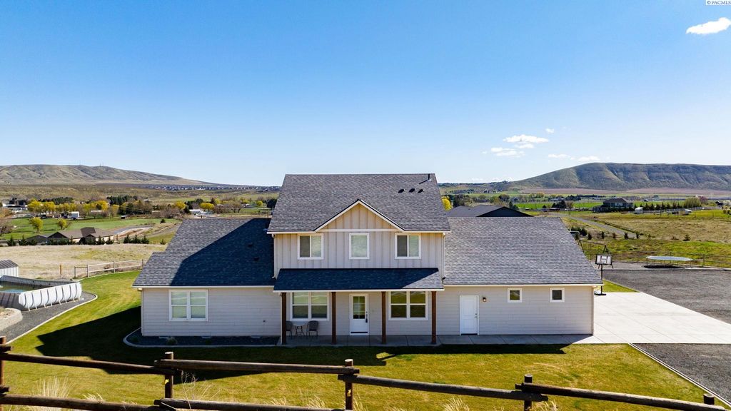 59426 E. 95th Prse, Benton City, WA 99320