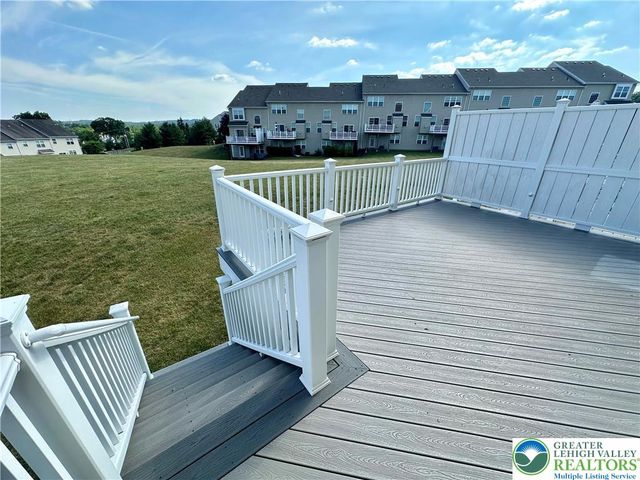 6072 Valley Forge Drive, Coopersburg Boro, PA 18036