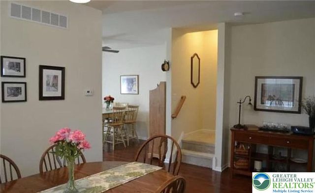 6072 Valley Forge Drive, Coopersburg Boro, PA 18036