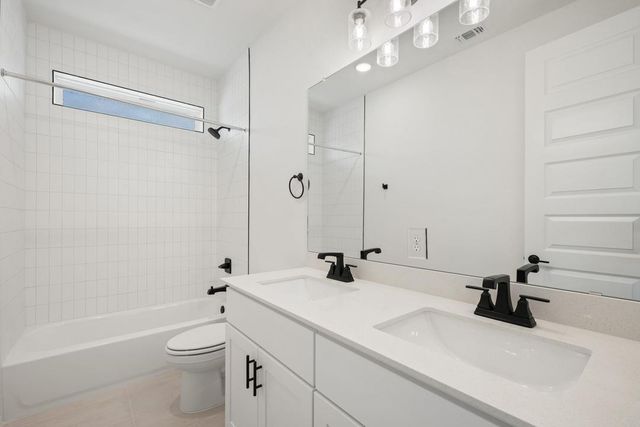 169 Grayson Elm Pass, Dripping Springs, TX 78620