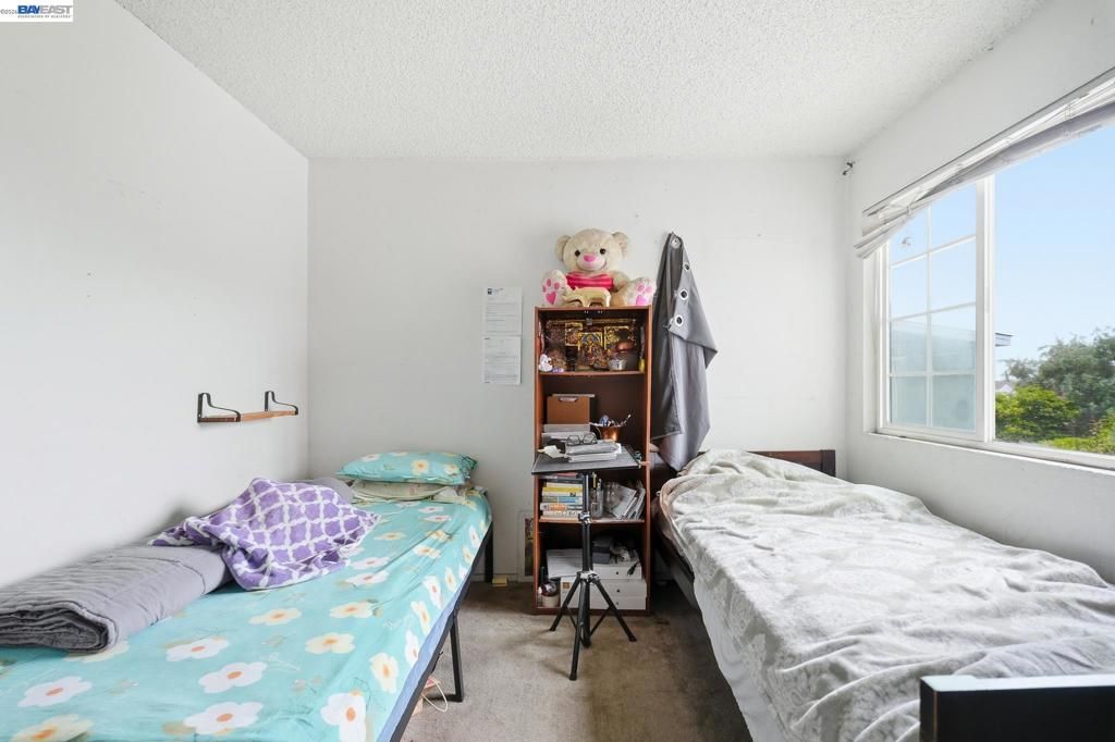 Image 20 of property listing at 2223 E 23Rd St, Oakland, CA 94606