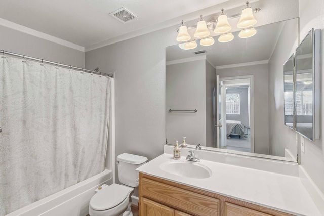 1856 Grouse Run Cir, Roseville, CA 95747