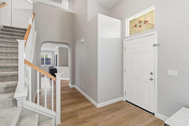 1856 Grouse Run Cir, Roseville, CA 95747