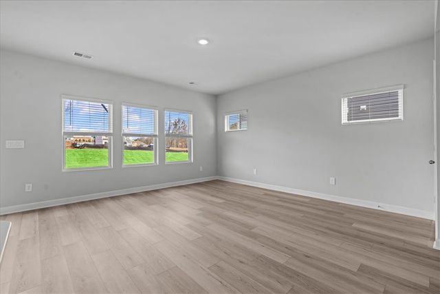 662 Cozy Bluff Road, Spartanburg, SC 29301