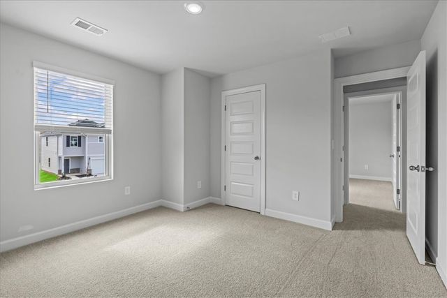 662 Cozy Bluff Road, Spartanburg, SC 29301