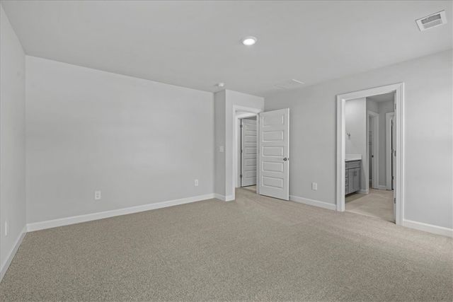 662 Cozy Bluff Road, Spartanburg, SC 29301