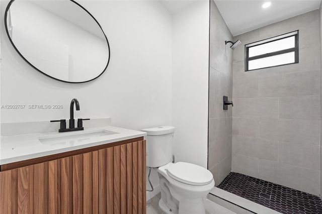 3040 NW 93rd St, Miami, FL 33147