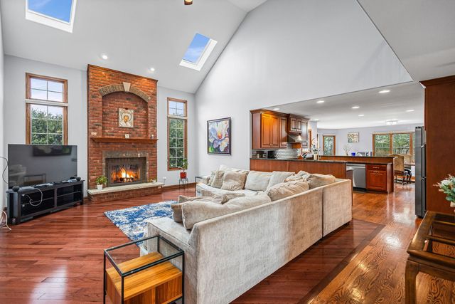 12002 ASHBROOK Lane, Mokena, IL 60448