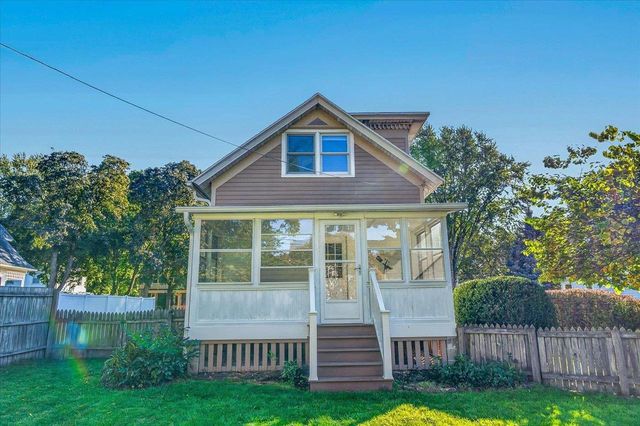 126 N Prairie Street, Stoughton, WI 53589
