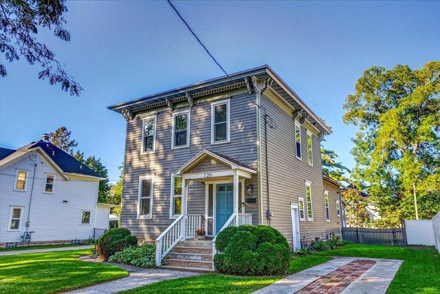 126 N Prairie Street, Stoughton, WI 53589