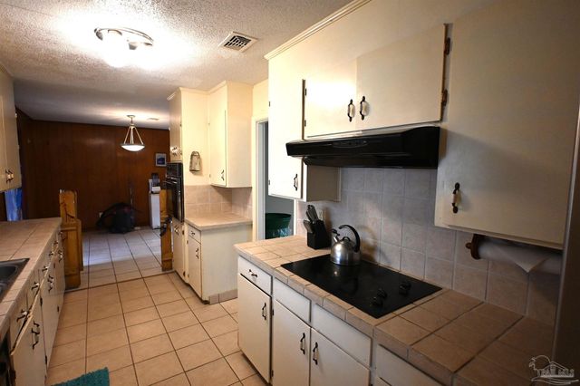 441 Shiloh Dr, Pensacola, FL 32503