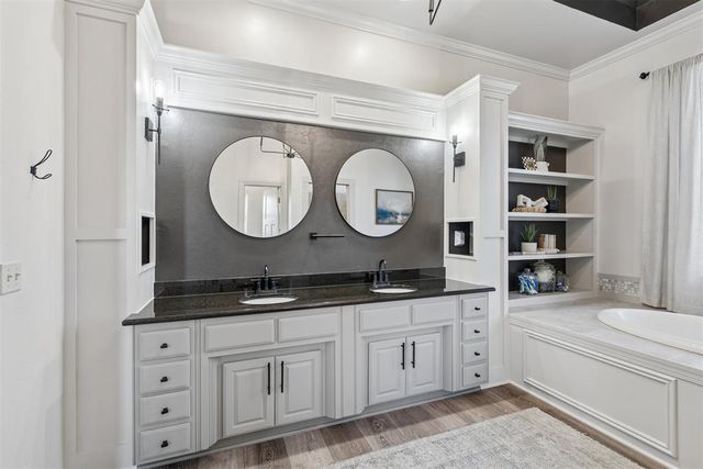 20915 Highlander Ridge Drive, Edmond, OK 73012