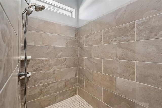 20915 Highlander Ridge Drive, Edmond, OK 73012