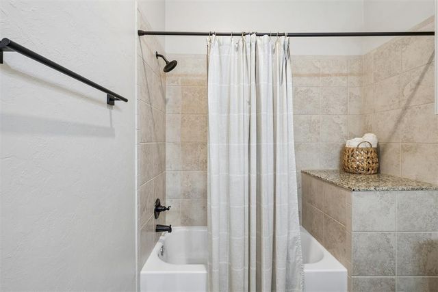 20915 Highlander Ridge Drive, Edmond, OK 73012