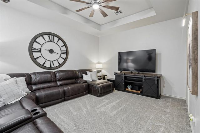 20915 Highlander Ridge Drive, Edmond, OK 73012