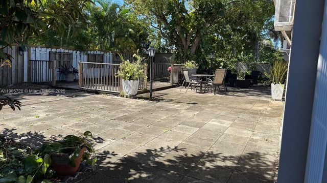 11460 NW 37th St 11460, Sunrise, FL 33323