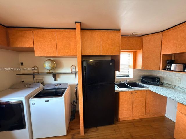 11460 NW 37th St 11460, Sunrise, FL 33323