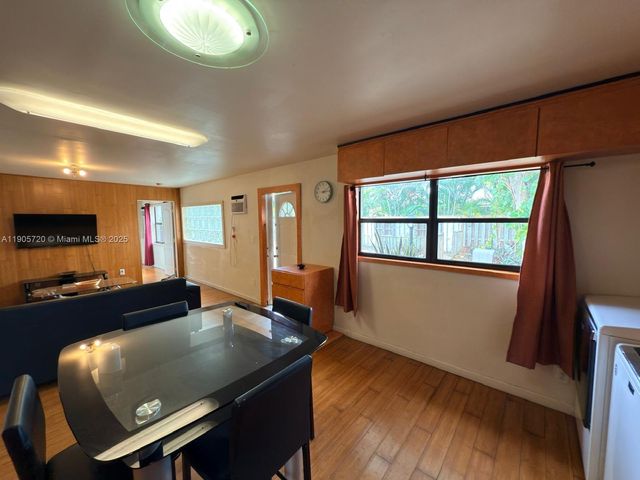 11460 NW 37th St 11460, Sunrise, FL 33323