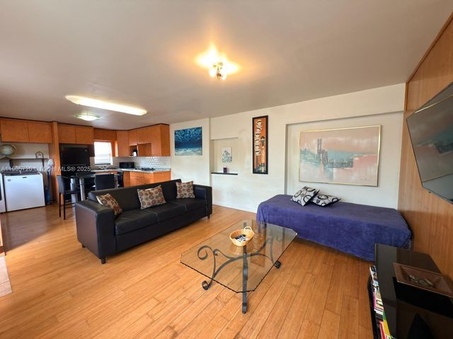 11460 NW 37th St 11460, Sunrise, FL 33323