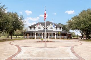 23725 N Val Verde Road, Edinburg, TX 78542
