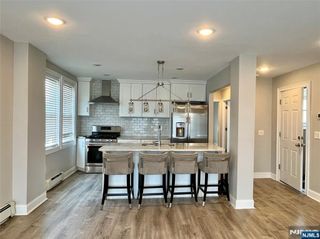 36 Lawton Avenue, Cliffside Park, NJ 07010