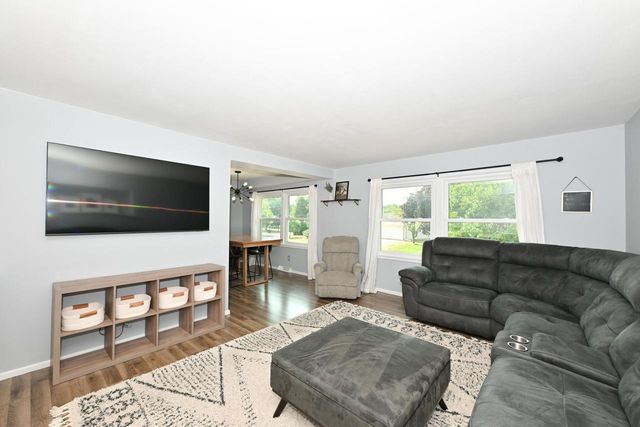 5989 Sugarbush LANE, Greendale, WI 53129