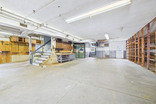 1395-1405 N Main St, Fall River, MA 02720