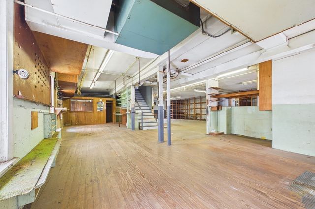 1395-1405 N Main St, Fall River, MA 02720