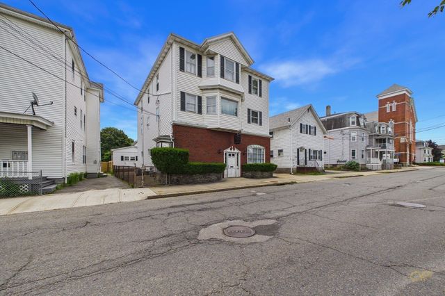1395-1405 N Main St, Fall River, MA 02720