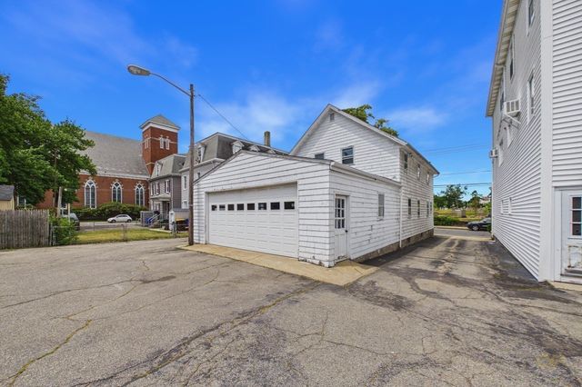 1395-1405 N Main St, Fall River, MA 02720